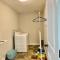 Newly Built Spacious Quiet 3 Bed Rm House with Backyard and Parking - ميدلاند