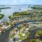 Coral Shores