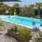 Lovely Home In Audierne With Wifi