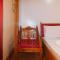 RedDoorz @ Farm Side Hotel Laoag City