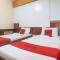 RedDoorz @ Farm Side Hotel Laoag City