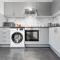 Stunning 1-Bed Flat-Ideal for Work Trips, Romantic Getaways & Family Breaks- SLEEPS 4-Great Long Stay Rates! Parking Available! Book Instantly! Same day check-in! - Barnet