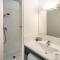 Brit Hotel Essentiel Saint-Flour photo 14