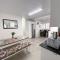Modern 8 Sleeper home in trendy Observatory - 开普敦