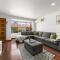 Tranquil Suite - 2BR, Parking, Wifi - Thebarton