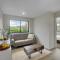 Spacious 4-Bed House Near Batemans Bay Centre