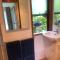 Cosy Golf Course Retreat in Tamborine Mountain with Wifi & Aircon