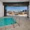 Riverfront 2 Bedroom Apt in Brisbane City with Parking - Brisbane