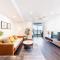 Riverfront 2 Bedroom Apt in Brisbane City with Parking - Brisbane
