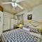 House in Seattle 2 Bedrooms with King and Queen Bed and Sofa Bed near Airport and Downtown