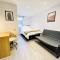 Battersea Studios by Sleepy - 伦敦