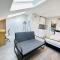 Battersea Studios by Sleepy - 伦敦