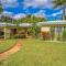 Beautiful Comfy Home With Private Hot Tub Close To Beach home - Форт-Лодердейл