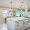 Beautiful Comfy Home With Private Hot Tub Close To Beach home - Форт-Лодердейл