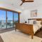 Martins Bay View Retreat