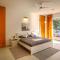 Golf View Home by StayJade, 4BHK, Projector - 霍苏尔