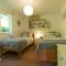 Badgers Den, a beautiful log cabin in a secluded valley close to the beach - Bantham