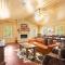 Wimberley Log Cabins Resort and Suites- The Oak Lodge