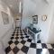 Bantham House, Bantham, South Devon - a few steps from golden sandy beaches - Bantham