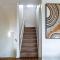 Harvey a Stylish and Spacious Retreat in a Prime Location