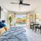 Private 3BR - 2BA Home - Patio and Pool - أفونديل