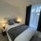 Pejay Crystal home - Southampton