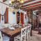 Livadi cozy villa