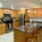 Fabulous one bedroom in West Bay
