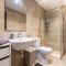 Beautiful Modern Central 2BR Apt