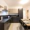 Beautiful Central Penthouse 1BR