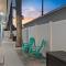 The Shark Tank Cocoa Beach - Beach Boho, Downtown, 5-Min Walk to Beach, Shops & Bars - Cocoa Beach