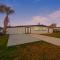 Heated Pool, Lush Breezeway, Bikes, BBQ, Near Beach - Merritt Island Heated Pool, Lush Breezeway, Bikes, BBQ, Near Beach - Merritt Island