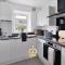 Dee Street Stay - SJA Stays - Modern 2 Bed Apartment