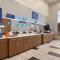 Holiday Inn Express Hotel & Suites Opelika Auburn by IHG