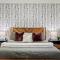 Mews Mountain House by AvantStay Walk to Beach Hot Tub Game Room