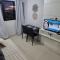 flat um quarto completo excelente para grandes temporadas - Бразиліа