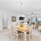 Stunning Contemporary 2BR 2BA Villa Near Beach - Myrtle Beach