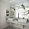 Farmhouse Inn