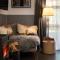 Bainbridge House-beautiful home in native bush