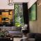 Bainbridge House-beautiful home in native bush