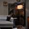 Bainbridge House-beautiful home in native bush