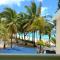 Beachfront & Pool - 3 Bedrooms - Beautiful sandy beach - Belle Mare