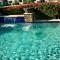 Rustic, lakefront home w pool 5BR Pets &events yes - Chandler