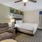 Clarion Pointe