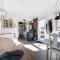 Bright Holiday Home Close To The Sea