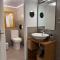Luxury StudioArchit 7 & jacuzzi suite - Patra