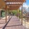 Spacious 3BR Retreat with Hot Tub & Mountain Views - Oakhurst