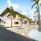 1q Bed Studio With Shared Pool 11 Handicap Access - Clearwater