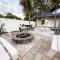1q Bed Studio With Shared Pool 11 Handicap Access - Clearwater