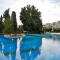 Stunning & Cosy, Direct Pool Access, 2BR, with Private Patio! Serenity Townhouse - بافوس